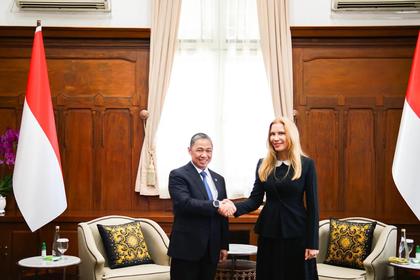 Среща между посланика на Република България в Индонезия и заместник-министъра на външните работи на Република Индонезия